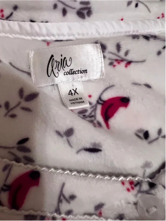 Aria 4X Micro Fleece Long Nightgown Red Cardinal Bird Print Cozy Cottage Soft - Picture 6 of 8